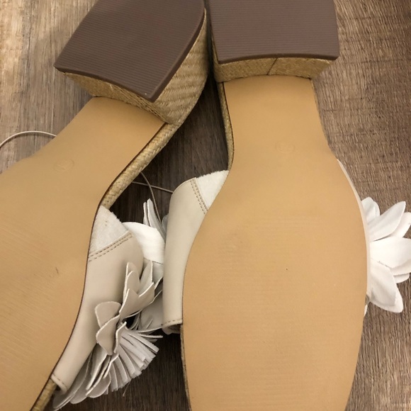 Thompson Cream Ruffle Sandals - Picture 6 of 6